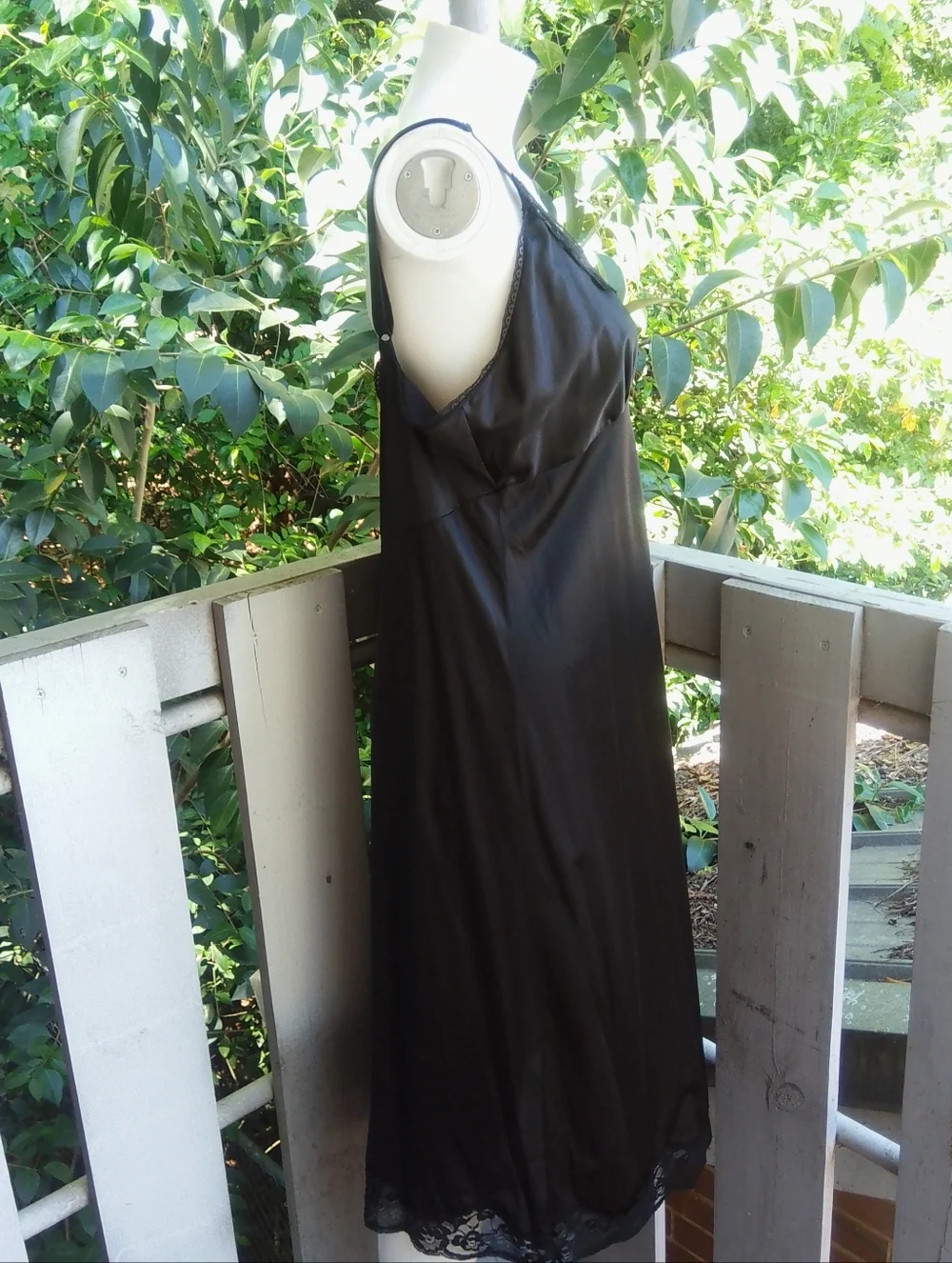 Vintage Black Lace Feminine dark romance babydoll Slip Chemise nightgown - Picture 3 of 8
